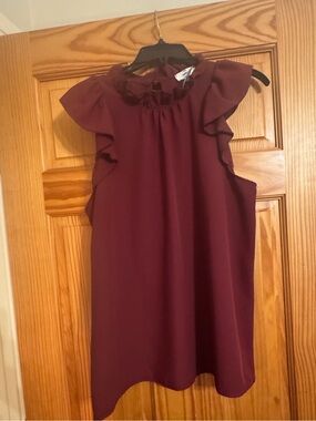 Entro Ruffle Sleeve blouse in Burgundy